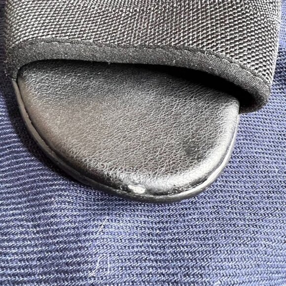 2 Pairs of Women's Sandals - Mesh Uppers Lightweight Pull-On Breathable **READ - Picture 11 of 11